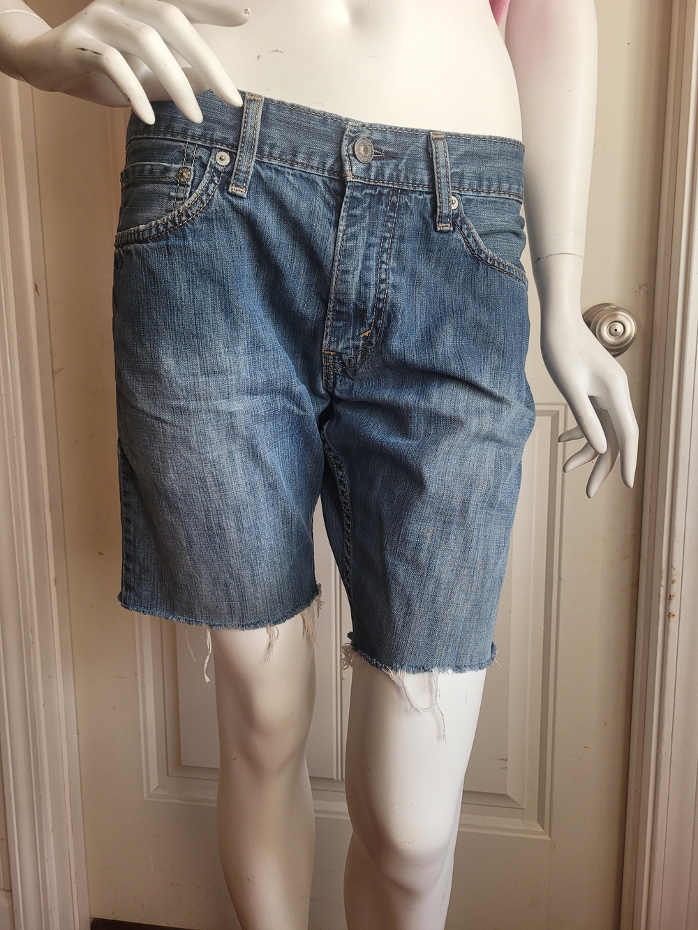 Retro Levi's 514 Slim Denim Cutoffs 30